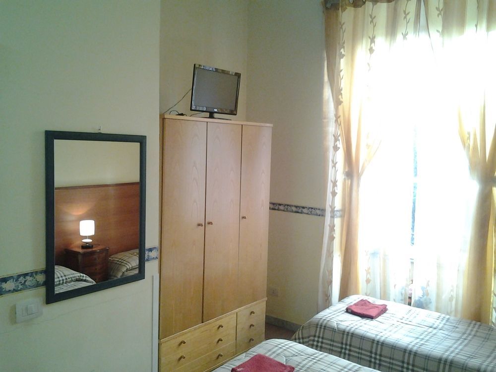 Angolo99 B&B ローマ エクステリア 写真